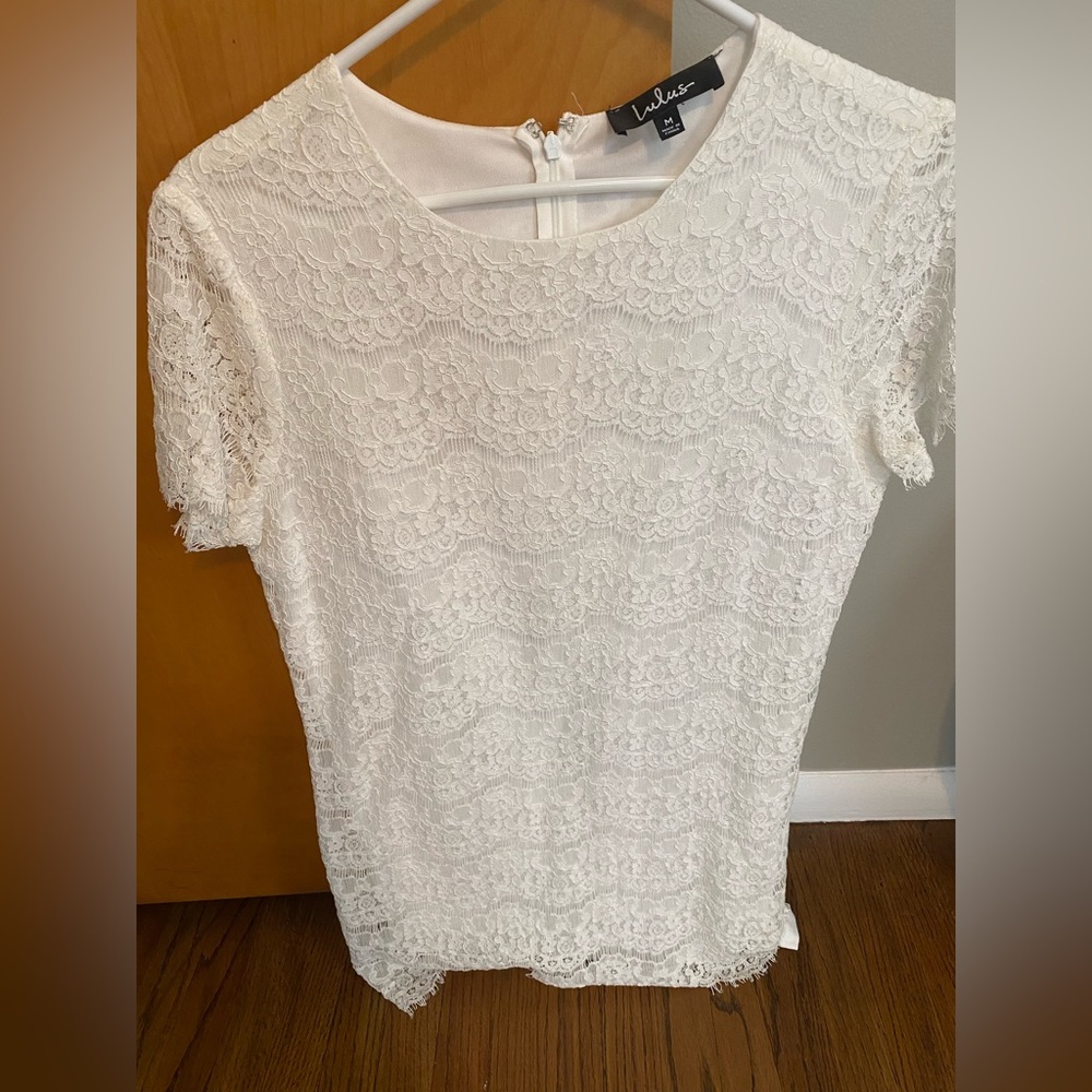 Medium white lace dress